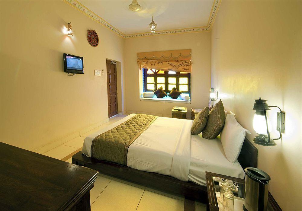 Nirali Dhani Ethnic Heritage Hotel And Resort Jodhpur  Extérieur photo