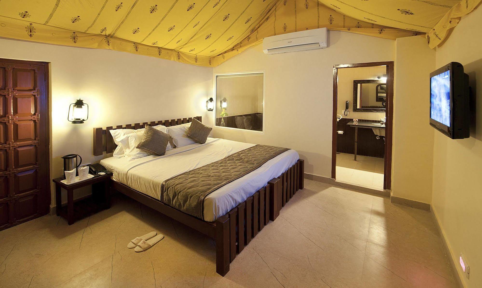Nirali Dhani Ethnic Heritage Hotel And Resort Jodhpur  Extérieur photo